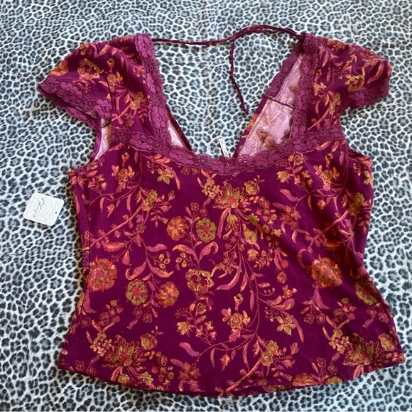 Free People Emory Emery Top in Pink Combo Size Large Floral Cap Sleeve NWT - Picture 11 of 11